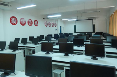 貴州省計算機技工學校計算機應用技術專業特色解析